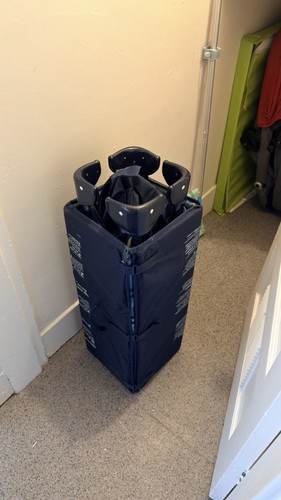 Graco pack and play - pack,